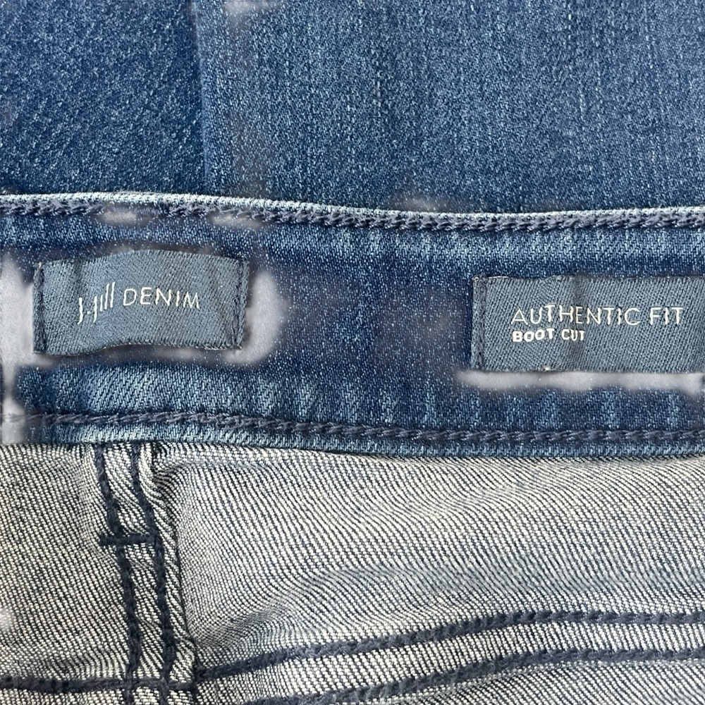 J. Jill Authentic Fit Boot Cut Jeans - Dark Blue Sz 2 - Picture 6 of 9